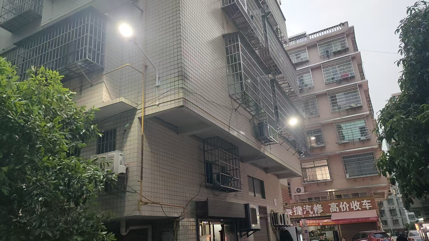 市政要聞 | 感謝信里的民生溫度！湘江新區(qū)八家灣小區(qū)改造工程圓滿收官獲天頂街道點(diǎn)贊